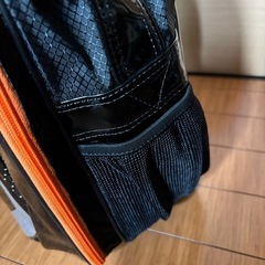 アシックスエナメルショルダーバッグ新品の画像