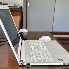 東芝 Dynabook Win11 Corei3 SSD 8G Office2024 極美品の画像