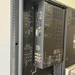 シャープ 32インチ　液晶テレビ　AQUOS 32型 LC-32BD1の画像