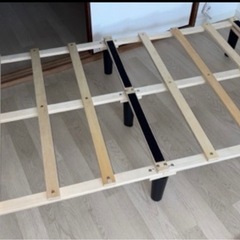 ベッド ベッドフレームの画像