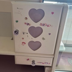  子供用机の画像