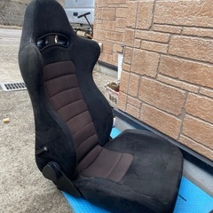 セミバケットシートの画像