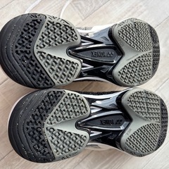 テニス・YONEX⭐︎26.5
の画像