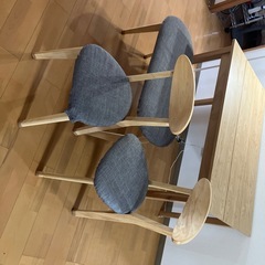 【超美品】ダイニングテーブルの画像