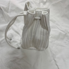 dior ポーチの画像