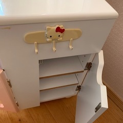 化粧ドレッサーの画像