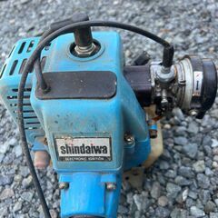 新ダイワ SHINDAIWA 草刈機 刈払機 かろ～ねR23 エンジン不動品の画像