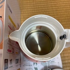 お話し中！タイガー電気ケトルの画像