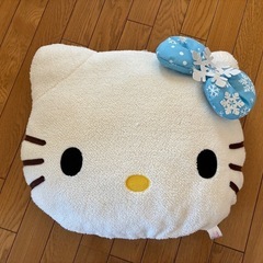 キティーちゃんのクッション2個セットの画像
