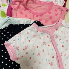 ベビー服　70サイズ　80サイズ　ロンパース　肌着の画像