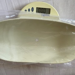 ベビー　キッズ　体重計の画像