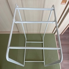 IKEA アルゴート　ハンガーラックの画像