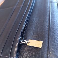 【早いもの勝ち！】GIVENCHY ジバンシー 長財布 レザー ブラックの画像