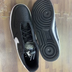 【新品未使用】NIKE AIR FORS ハングルデイの画像