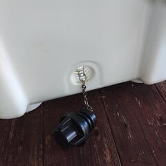ロトモールド成形のクーラーボックスの画像