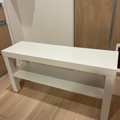 白い棚の画像