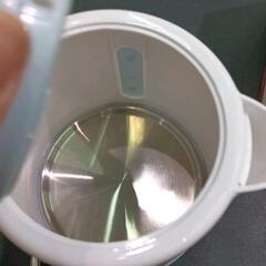 0901-022 電気ケトル　0.8Lの画像