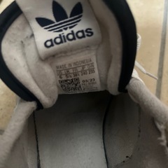 adidas スニーカー　24センチの画像