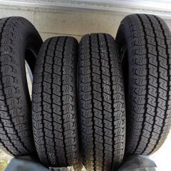 ヨコハマタイヤ145/80R12  80/78Nの画像