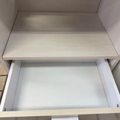 リビング収納　　レンジ台　収納家具の画像