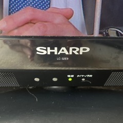 SHARP AQUOS 32V テレビの画像