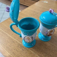 ディズニーオンアイス　　カップの画像