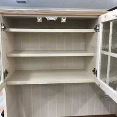 【ジャングルジャングル金沢店】  食器棚(3枚扉) 木目調 ﾎﾜｲﾄ W105×D44×H180cm ※クリーニング済み												の画像