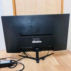 ゲーミングモニター　ほぼ新品の画像
