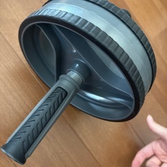 腹筋を鍛える器具の画像