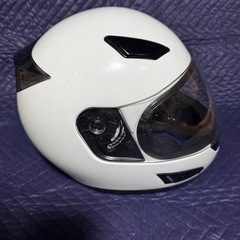 (最終値下げ)フルフェイス   ヘルメット 美品中古の画像