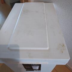 ゴミ箱 20リットルの画像