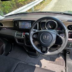 ホンダ　N-ONE プレミアム　ツートンカラー　禁煙車の画像