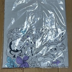 ラブブ ユニクロ Tシャツ UNIQLO Lサイズの画像