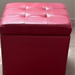 収納付き椅子の画像