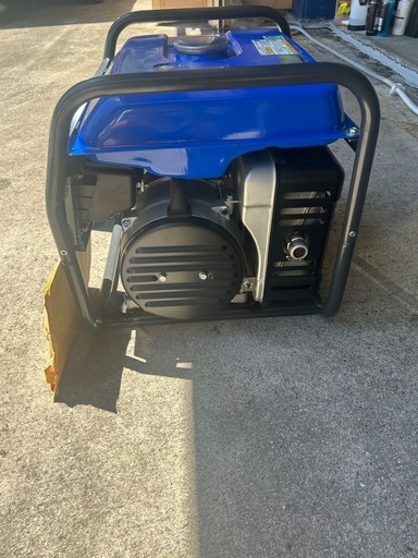 ヤマハ　発電機　EF2300 EF23H