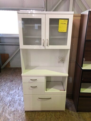ジャングル×2 和泉大型良品館 キッチンボード 食器棚