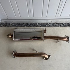 ランクル　200 中間　マフラーの画像