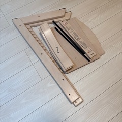 【難あり】STOKKE ハイチェア の画像
