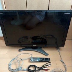 受け渡し予定者決定済！【動作確認済・コード/リモコン付】SHARP 2010年製テレビ 32インチの画像