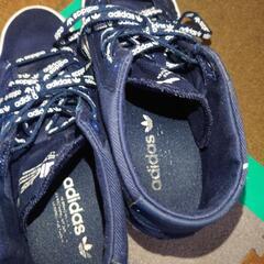 adidas インヒールスニーカー 23cmの画像