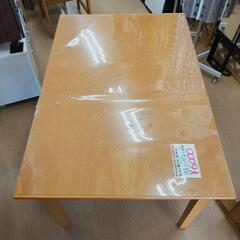 ダイニングテーブル (マット付き) 木製 キズあり  【こちらは店舗です。浜村鹿野温泉ICから3分 買取本舗 宮本リサイクル 営業時間9～19時 定休日水曜のみ←連絡できませんm(_ _)m】の画像