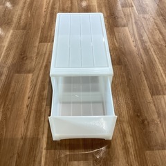 プラ衣装ケース【町田市再生家具】　0901 Cの画像