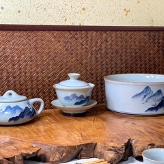 【未使用 中国茶器セット】急須 茶入 山水図 箱付 茶道具 煎茶道具 茶器 煎茶器 茶杯 工芸品 中国美術の画像