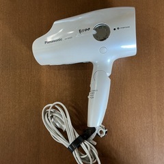 お買い得👀✨ 動作確認済❗️ Panasonic 2013年製 EH-NA05 白　ヘアケア ドライヤーの画像