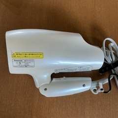お買い得👀✨ 動作確認済❗️ Panasonic 2013年製 EH-NA05 白　ヘアケア ドライヤーの画像