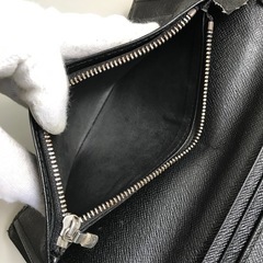 ルイヴィトン エピ 2つおり 長財布 ブラザの画像