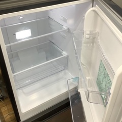1年動作保証付　AQUA 2ドア冷蔵庫の画像
