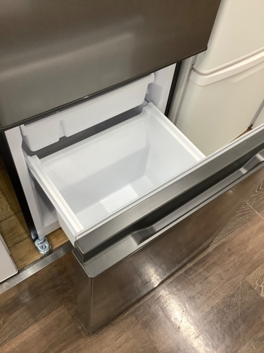 1年動作保証付　AQUA 2ドア冷蔵庫