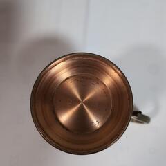 銅製カップの画像