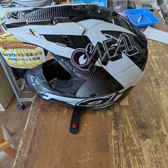 オフロードヘルメットの画像